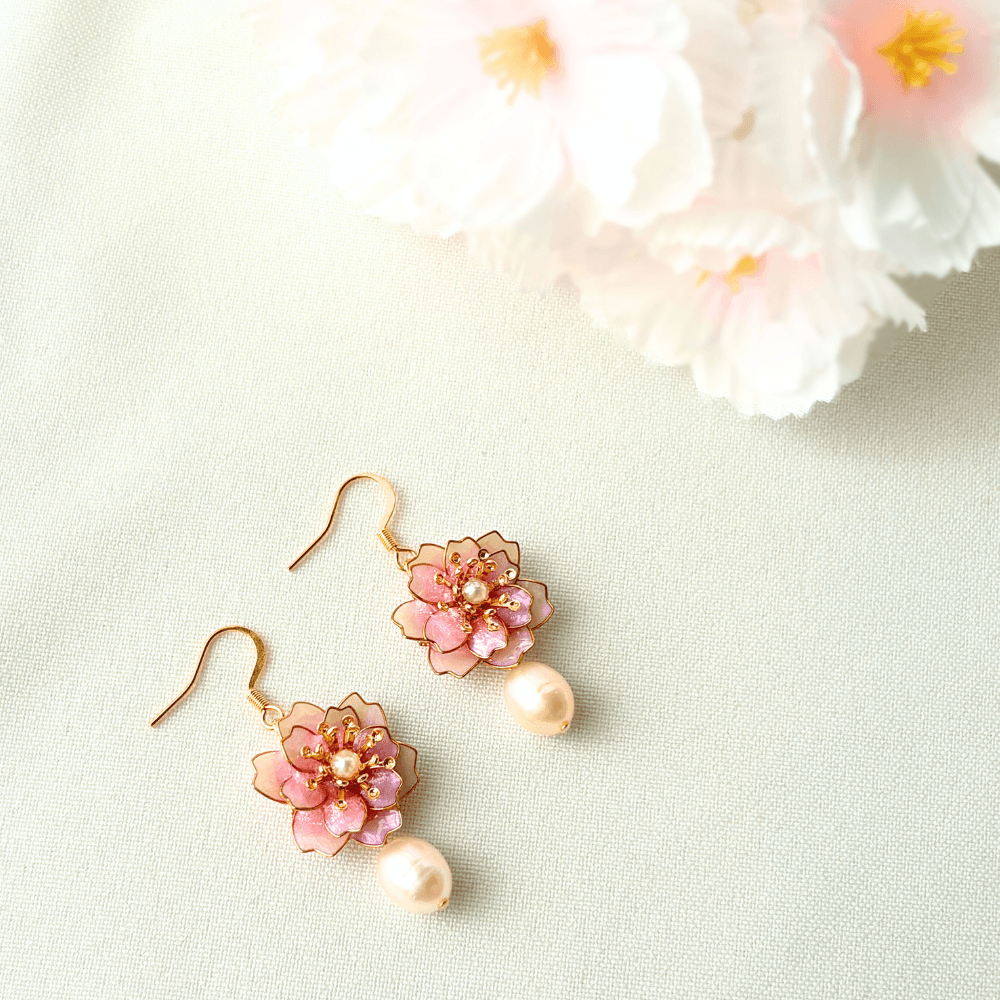 【八重桜】ピアス 淡水パールの揺れる 金属アレルギー対応 サージカルステンレス 受注生産 春の新作 | 8枚目